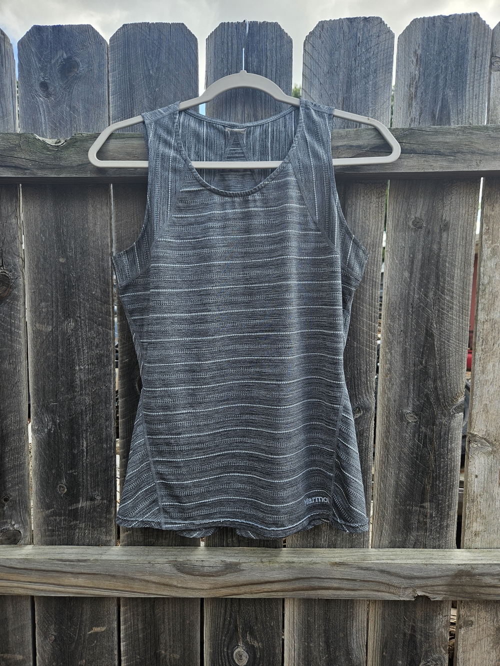 Marmot Athletic Tank Women's Medium Gray Fitted Athleisure